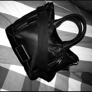 Marc Jacobs Palma EW Tote Top-Handle Bag